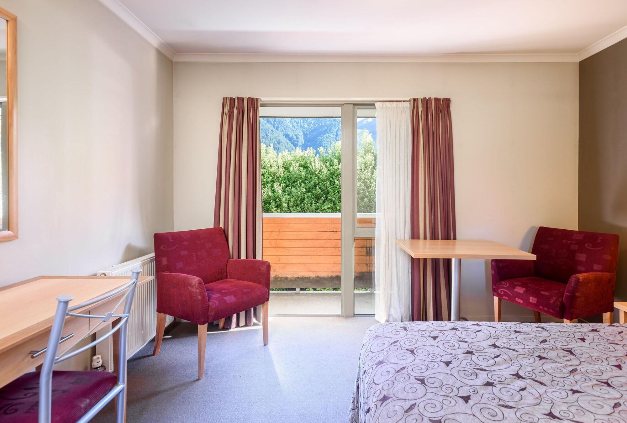 Queenstown Motel Apartments (Adults Only) Dış mekan fotoğraf