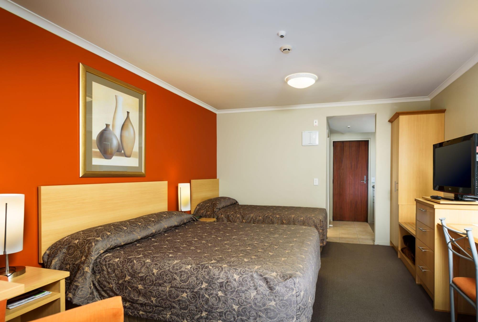 Queenstown Motel Apartments (Adults Only) Dış mekan fotoğraf
