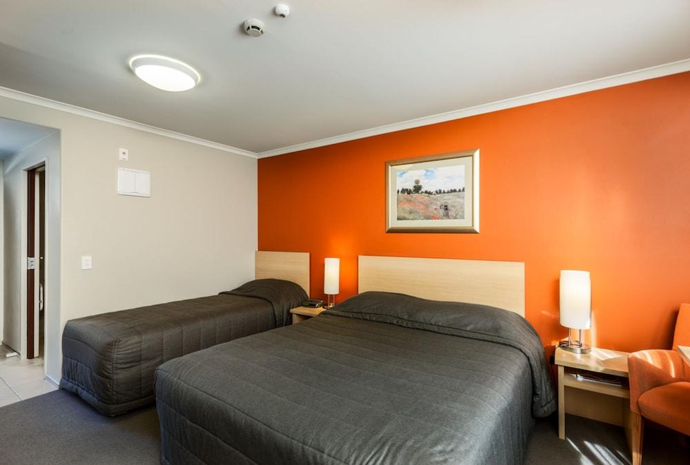 Queenstown Motel Apartments (Adults Only) Dış mekan fotoğraf
